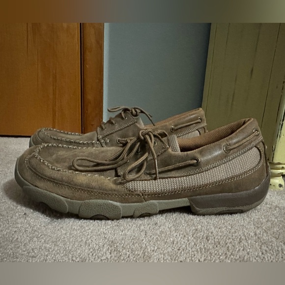 Twisted X men’s loafers. - Picture 2 of 2